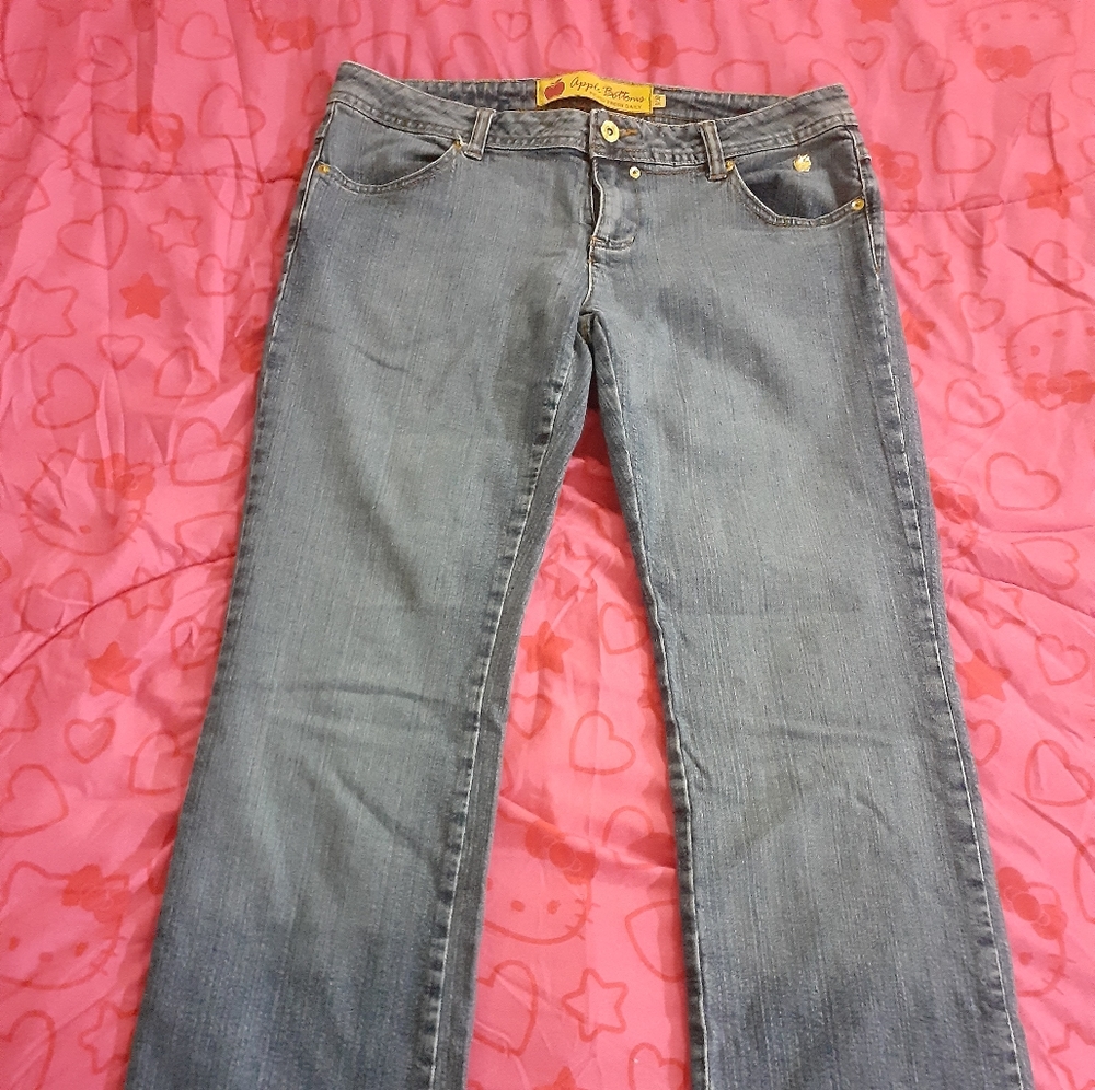 Apple bottom jeans